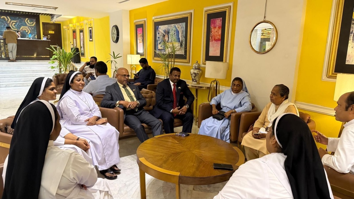 High Commissioner meets Sri Lankan and Pakistani Religious Representatives in Lahore