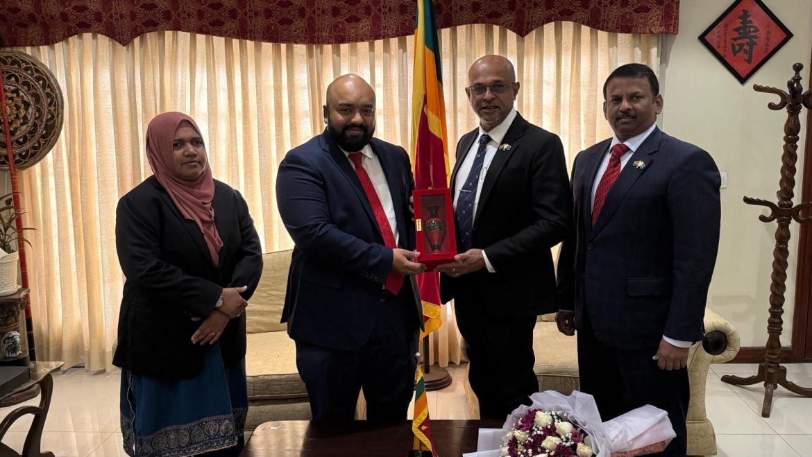 High Commissioner of Maldives to Pakistan Pays Courtesy Call on Sri Lanka High Commissioner to Pakistan
