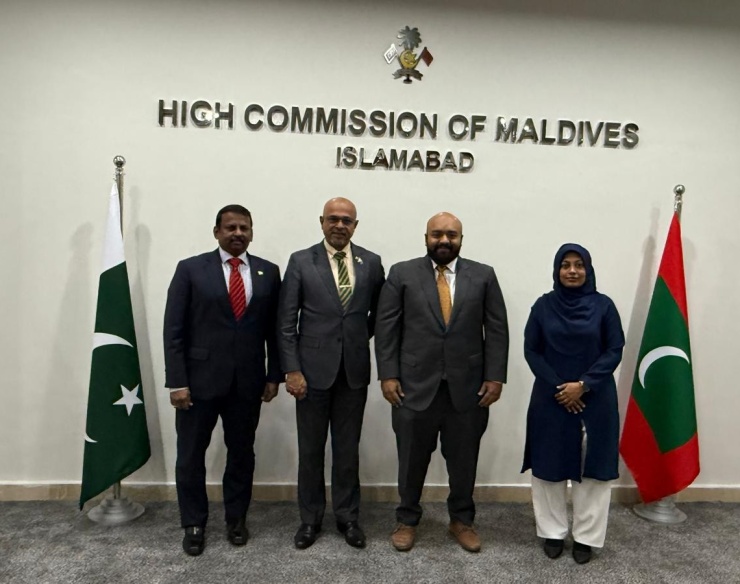 High Commissioner of Sri Lanka Pays a Courtesy Call on High Commissioner of Maldives