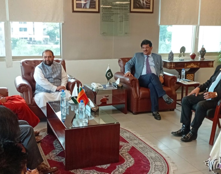 Federal Minister for Culture and National Heritage Meets Visiting Sri Lankan Buddhist Thero to Strengthen Bilateral Cultural Cooperation