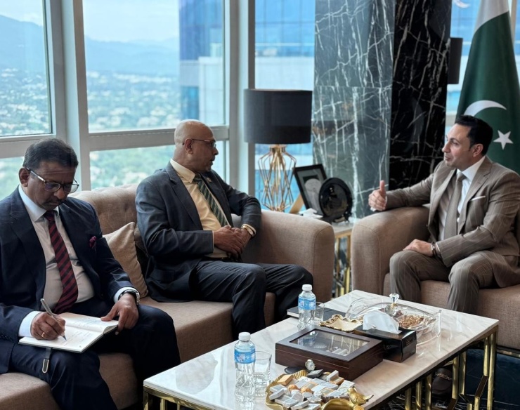 Sri Lankan High Commissioner Meets Advisor to the Prime Minister of Pakistan on Tourism